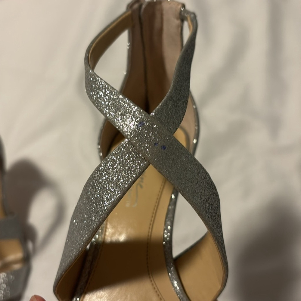 IMAGINE VINCE CAMUTO Pascal2 heeled sandals open toe shoes silver glitter sz 5.5 - Picture 7 of 16